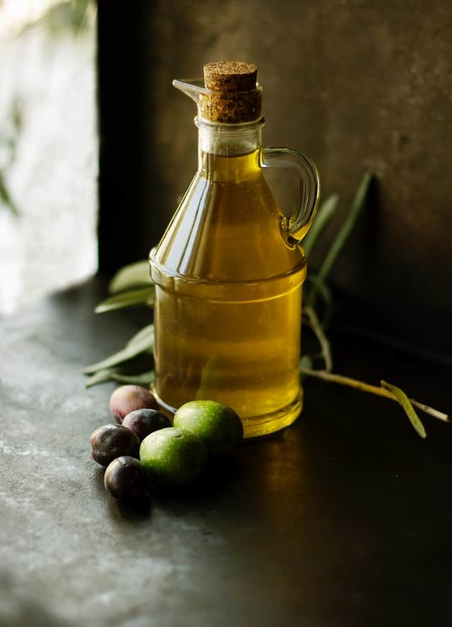 Olive Oil Benefits for Dogs